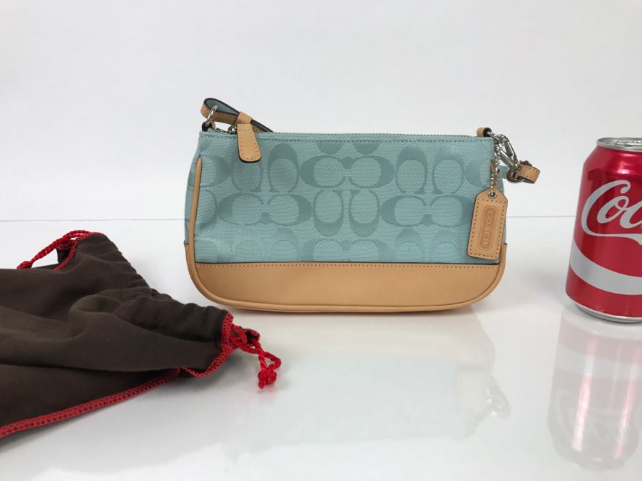 COACH Handbag New With Dust Cover [Photo 1]