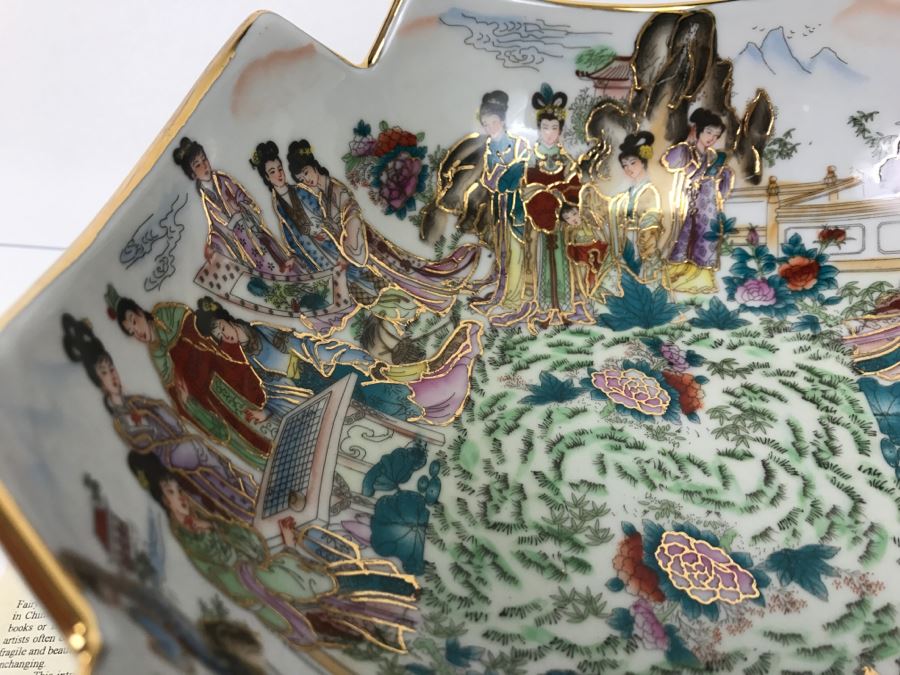 Chinese Scalloped Bowl With Wooden Base Scene From 'The Red Mansion' Yi Lin Arts & Treasures Of China [Photo 7]