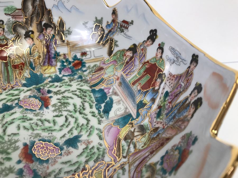 Chinese Scalloped Bowl With Wooden Base Scene From 'The Red Mansion' Yi Lin Arts & Treasures Of China [Photo 6]