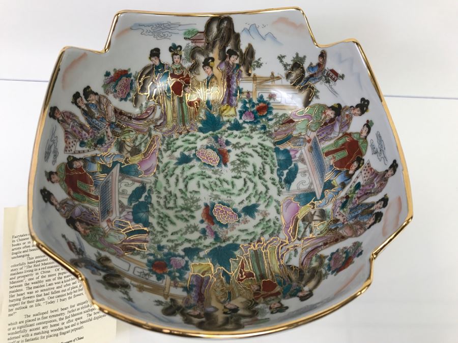 Chinese Scalloped Bowl With Wooden Base Scene From 'The Red Mansion' Yi Lin Arts & Treasures Of China [Photo 3]