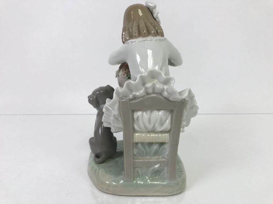 Lladro Figurine Girl With Basket And Dog [Photo 9]
