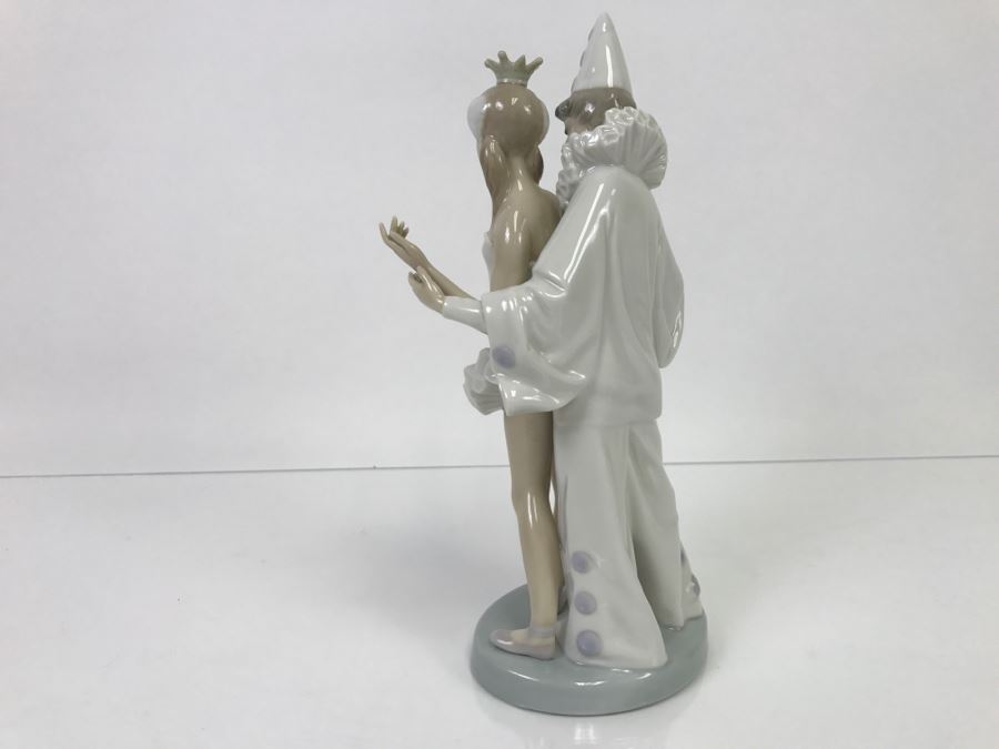 Lladro Figurine 'Carnival Couple' #4882 - Clown & Ballerina Dancing [Photo 7]