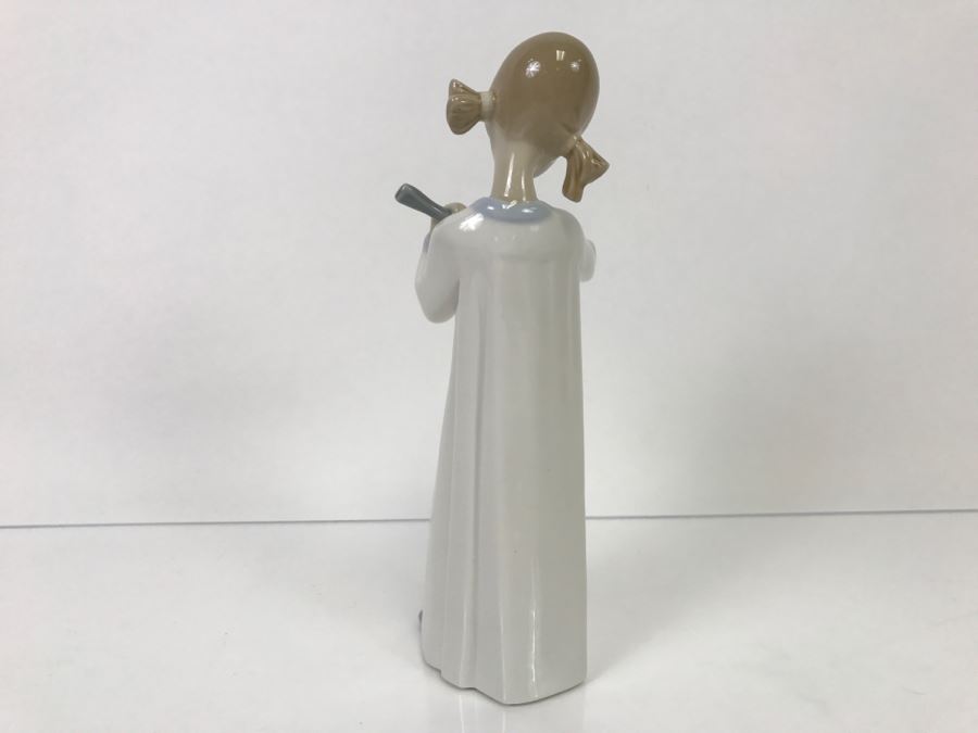 Lladro Figurine Girl Playing Ukulele Small Guitar #4871 [Photo 6]