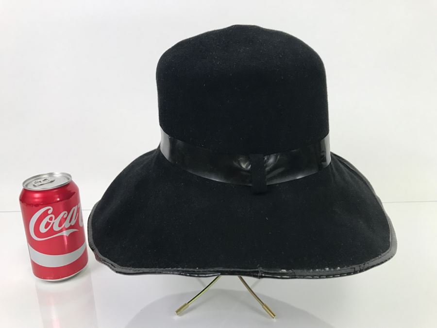 Vintage Black Harrods Felt Women's Hat - Does Not Include Stand [Photo 4]