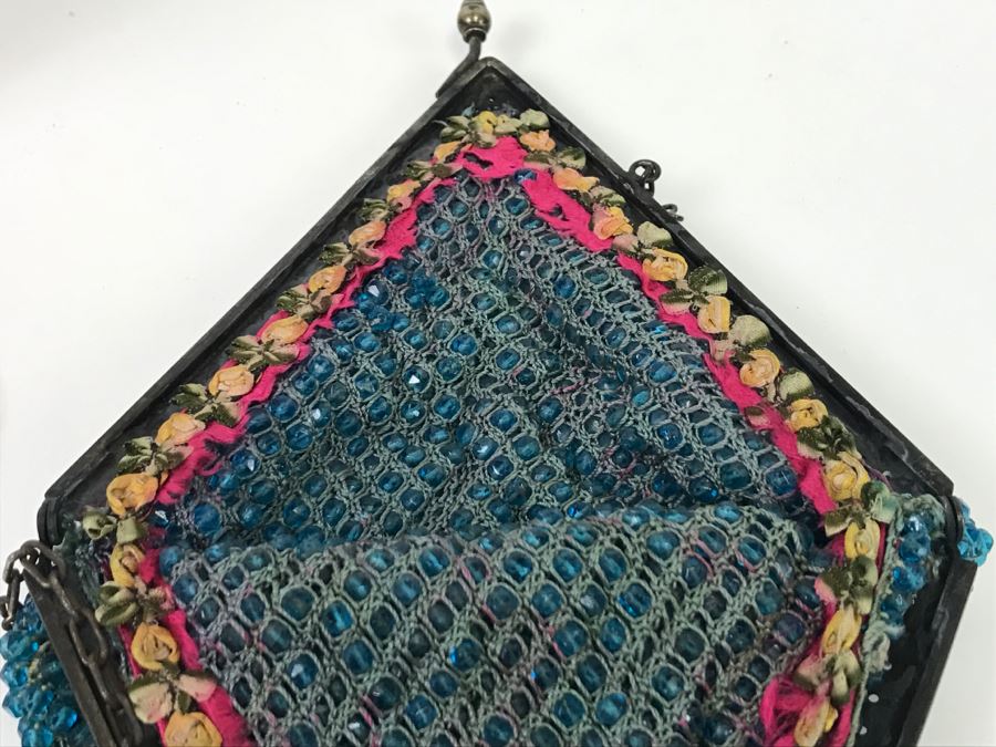 Vintage Beaded Purse [Photo 15]
