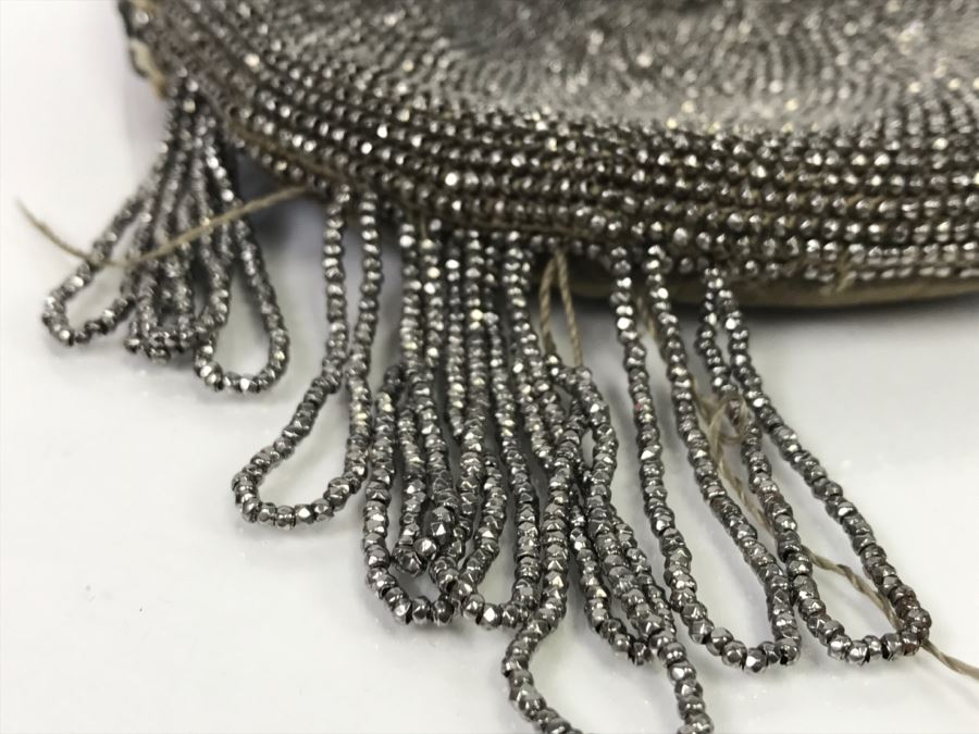 Vintage Beaded Leather Purse [Photo 10]