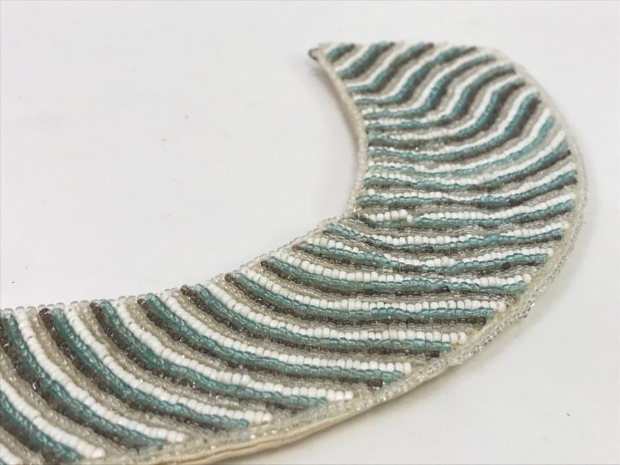 Vintage Beaded Dress Collar  [Photo 5]