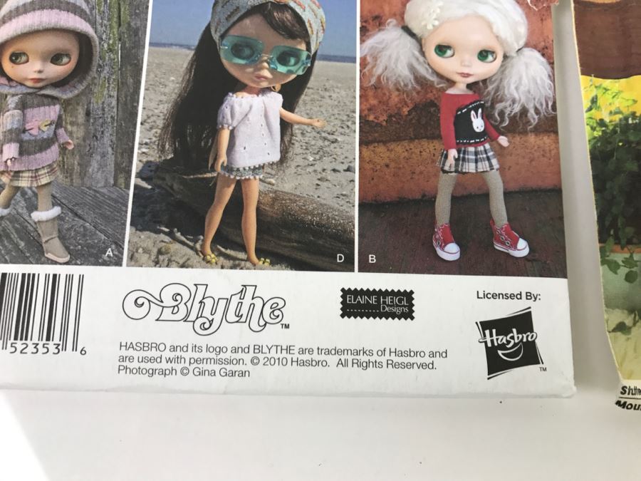 Lot Of Vintage Sewing Patterns [Photo 8]