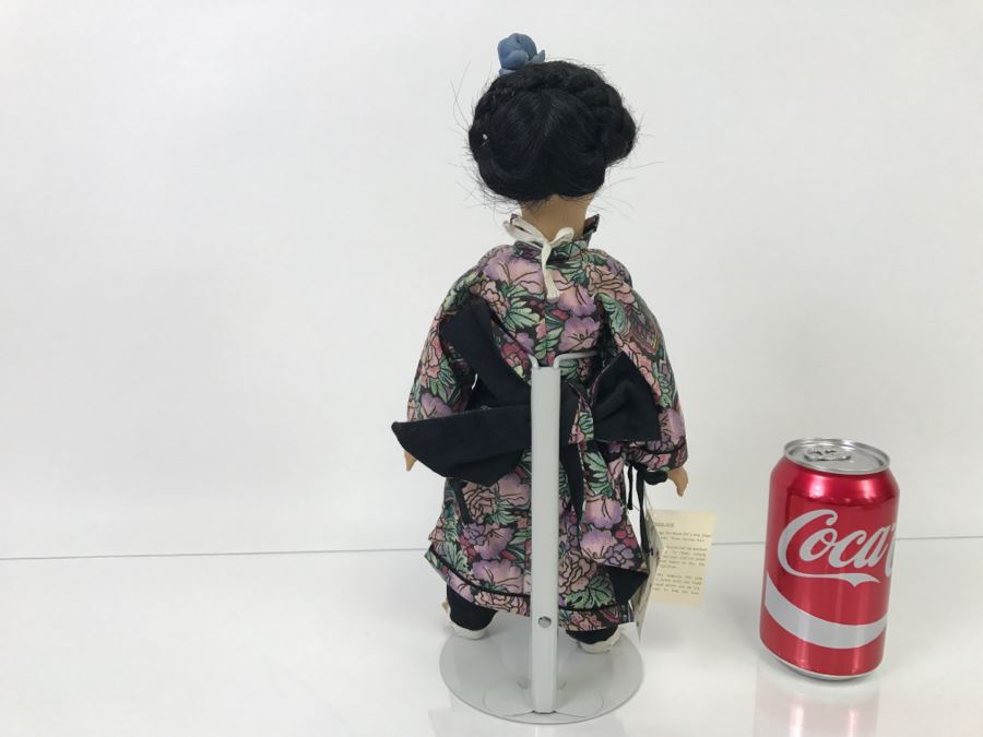 Heidi Ott Hand Made Doll [Photo 7]