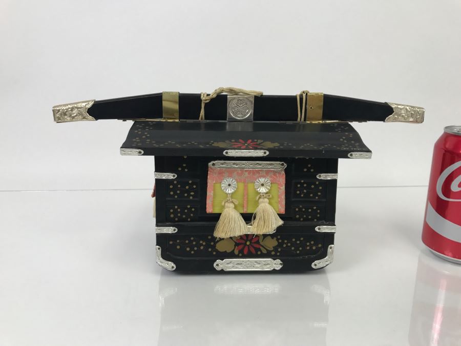 Japanese Music Box Piggy Bank With Key