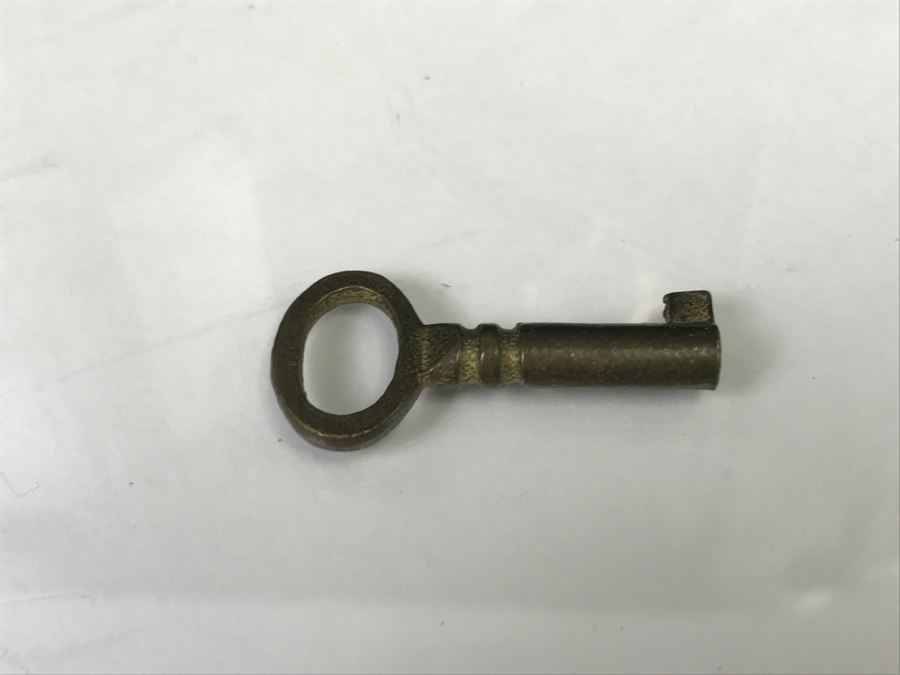 Japanese Music Box Piggy Bank With Key [Photo 12]