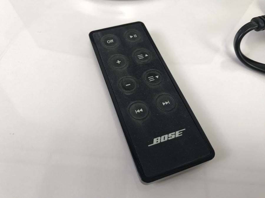 BOSE SoundDock Series II Digital Music System [Photo 2]
