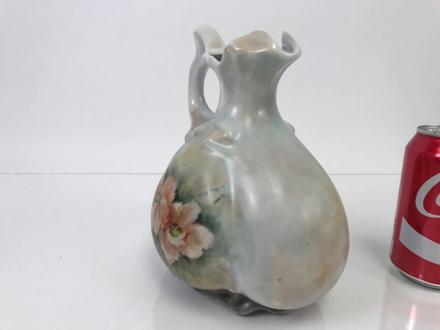 Hand-Painted Porcelain Vessel International Porcelain Art Teachers, Inc. [Photo 4]