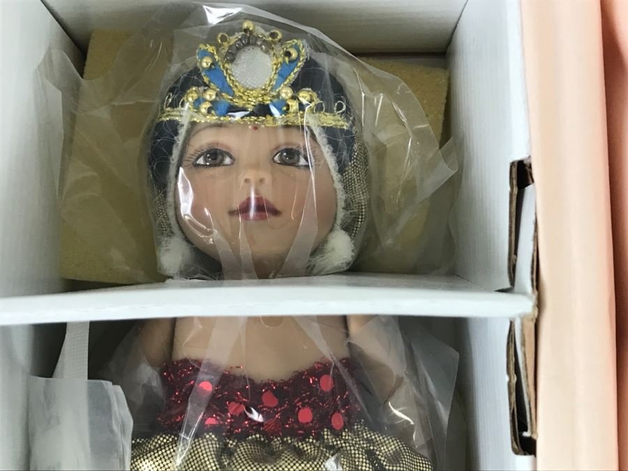 Shao-Hui Doll By Ping Lau Limited Edition Doll 40 Of 1000 And Sarina Doll By Ping Lau Limited 45 Of 1000 New In Box [Photo 5]