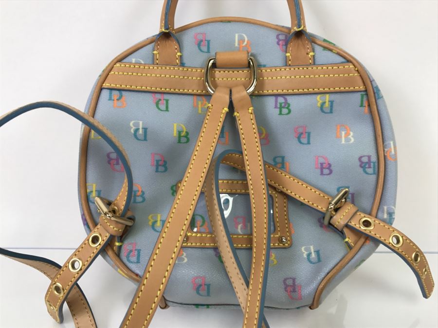 Dooney & Bourke DB Handbag [Photo 7]