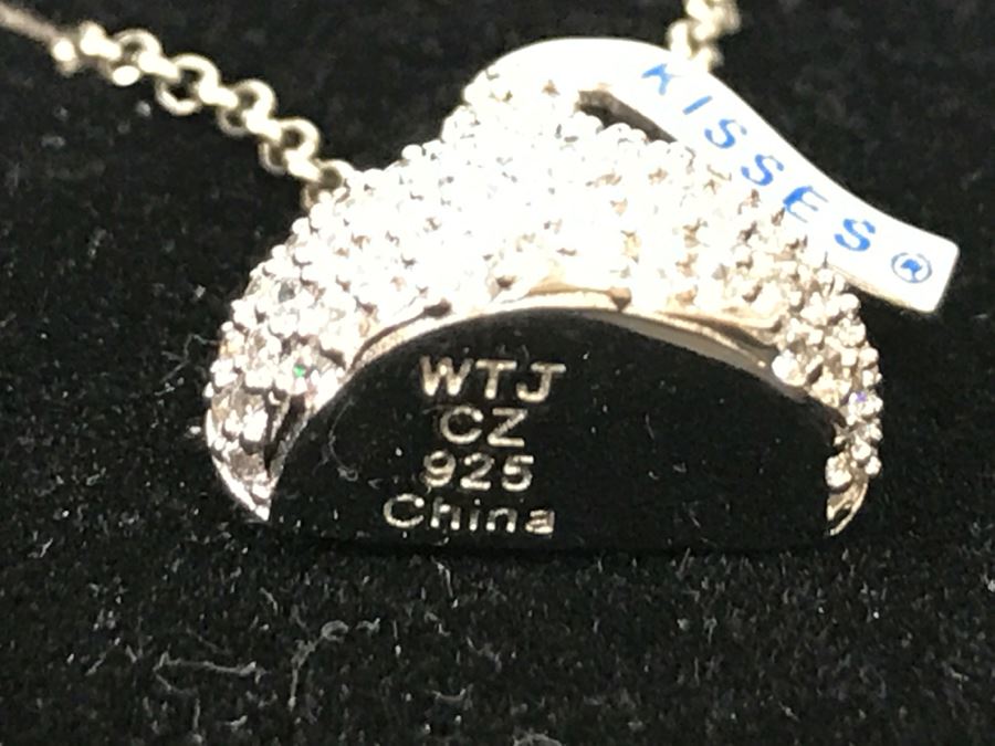 Hershey Kisses Sterling Silver Pendant With CZ Stones And Sterling Silver Chain New In Box [Photo 10]