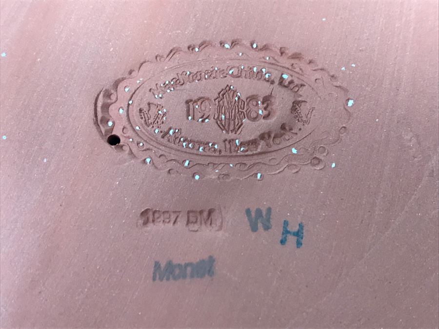 MacKenzie-Childs Hand-Painted Ceramics 'Madison' Pattern Footed Cake Stand [Photo 9]