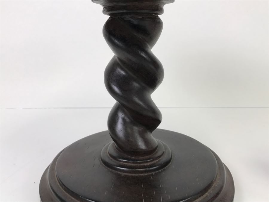 Elegant Barley Twist RESIN Pedestal Stand By Southern Living At Home [Photo 3]