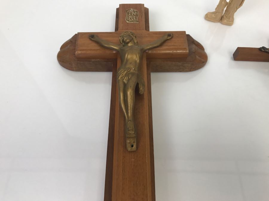 Various Religious Items Crosses [Photo 3]