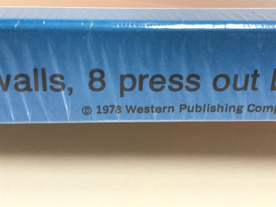 (2) The Country Playhouse And Contemporary Playhouse 4-Room House With Furnishings, Paper Dolls, Clothes Sealed New Old Stock [Photo 18]