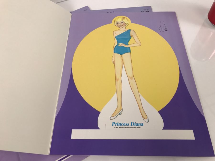 (4) Princess Diana Paper Doll Books New Old Stock [Photo 5]