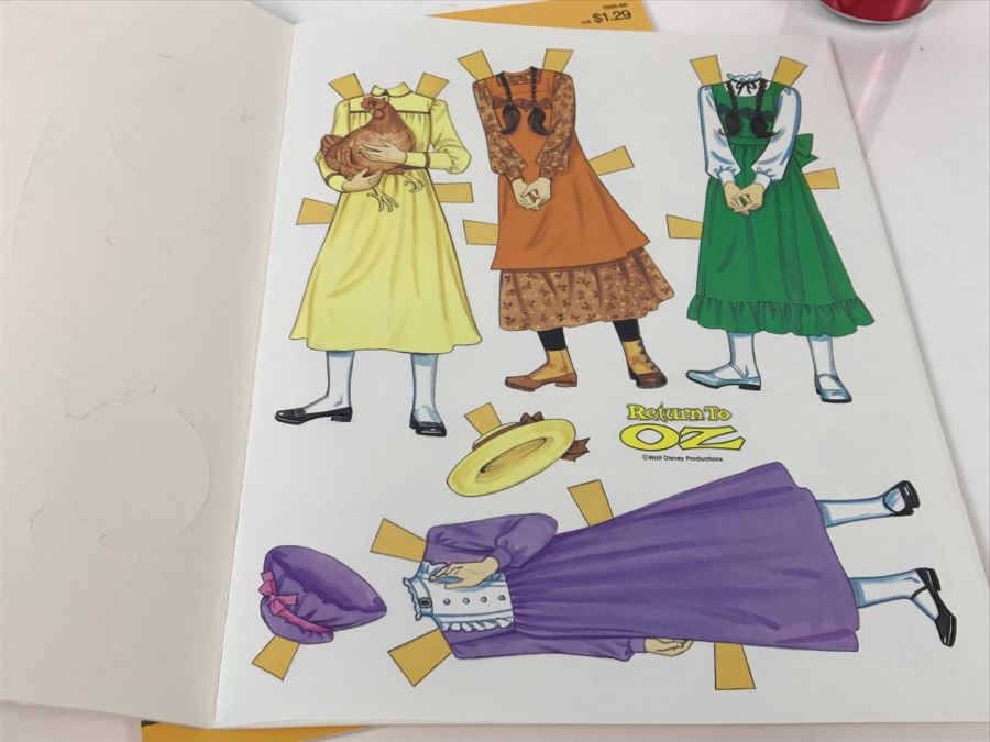 (2) Walt Disney Pictures Return To Oz Paper Doll Books New Old Stock [Photo 8]