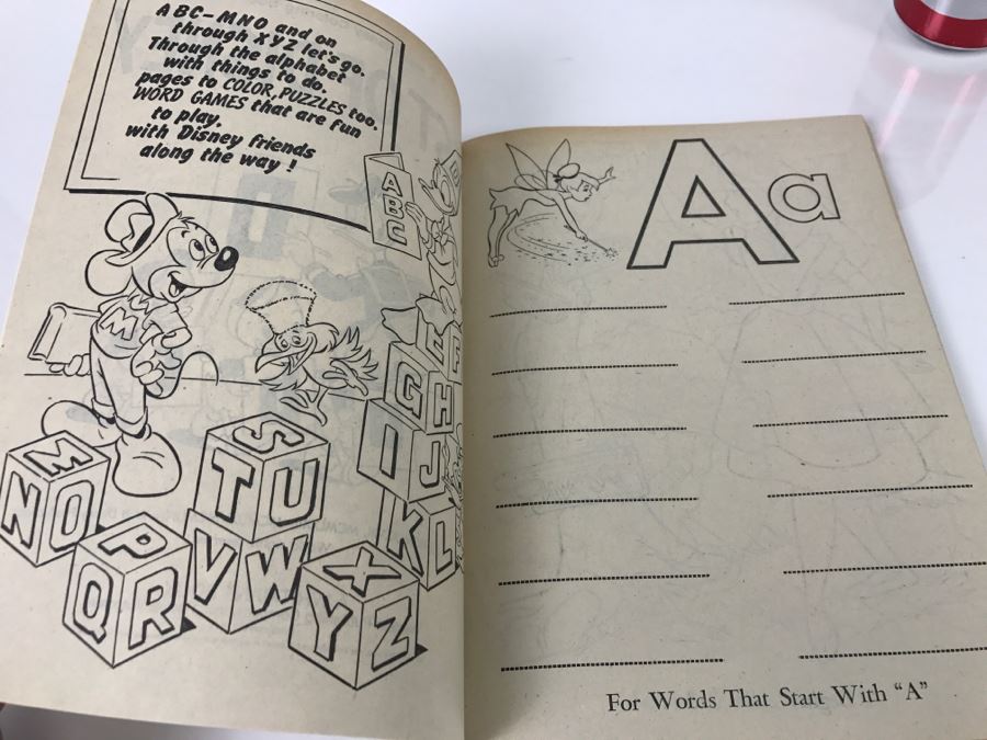 Walt Disney Best Of Disney Coloring Book New Old Stock [Photo 8]