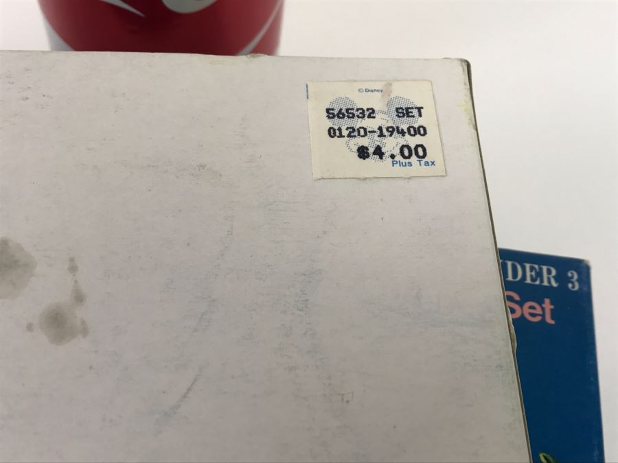 Walt Disney's Snow White Mirror Set And Walt Disney's Alice In Wonderland Toy China Set New Old Stock [Photo 12]