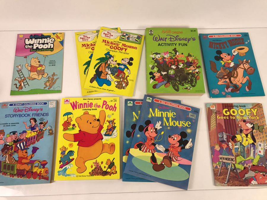 (10) Vintage Coloring And Activity Books Winnie The Pooh, Walt Disney's Mickey Mouse And Goofy, Minnie Mouse, Walt Disney's Storybook Friends, Goofy New Old Stock [Photo 1]