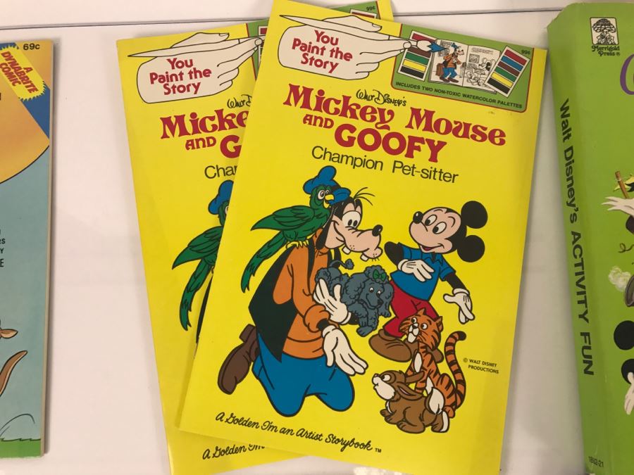 (10) Vintage Coloring And Activity Books Winnie The Pooh, Walt Disney's Mickey Mouse And Goofy, Minnie Mouse, Walt Disney's Storybook Friends, Goofy New Old Stock [Photo 3]