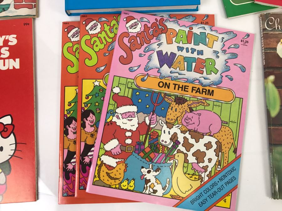 (12) Vintage Christmas Coloring Books Hello Kitty New Old Stock [Photo 9]