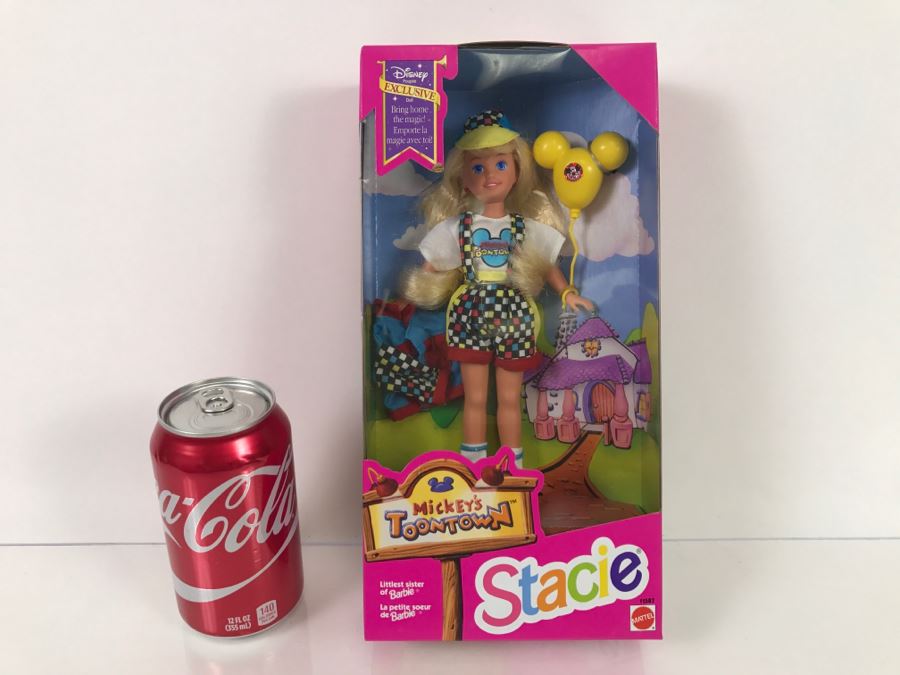 Vintage 1993 Mickey's Toontown Stacie Barbie Doll Mattel 11587 New Old Stock