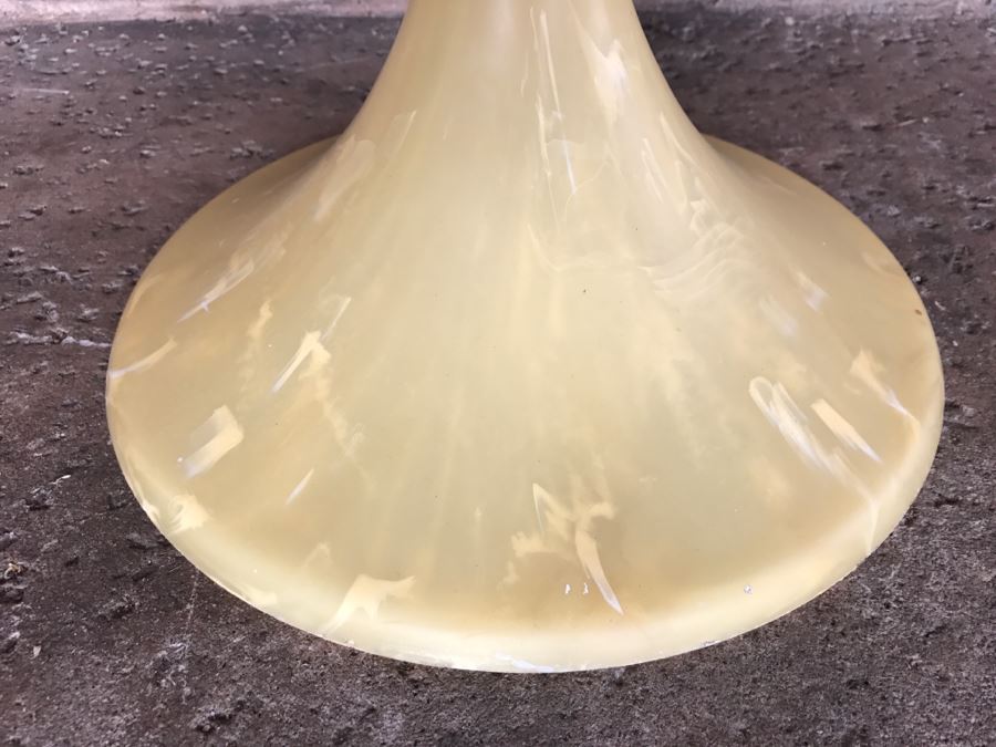 Mid-Century Modern Plastic Tulip Side Table - 1'2'R X 1'5'H [Photo 8]