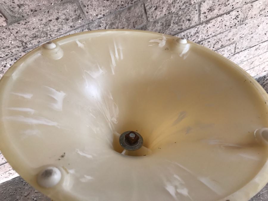 Mid-Century Modern Plastic Tulip Side Table - 1'2'R X 1'5'H [Photo 9]