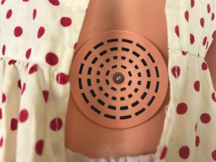 Vintage Plastic Doll With Blue Eyes [Photo 7]