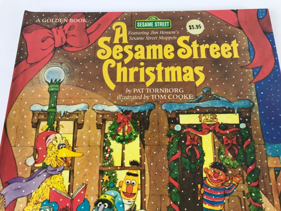 A Sesame Street Christmas Book 1982 Muppets [Photo 2]