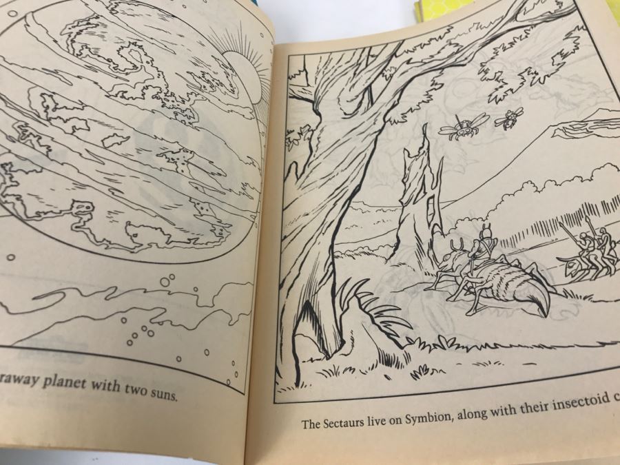 (4) Sectaurs Warriors Of Symbion Coloring Books 1985 Marvel Books New Old Stock [Photo 11]