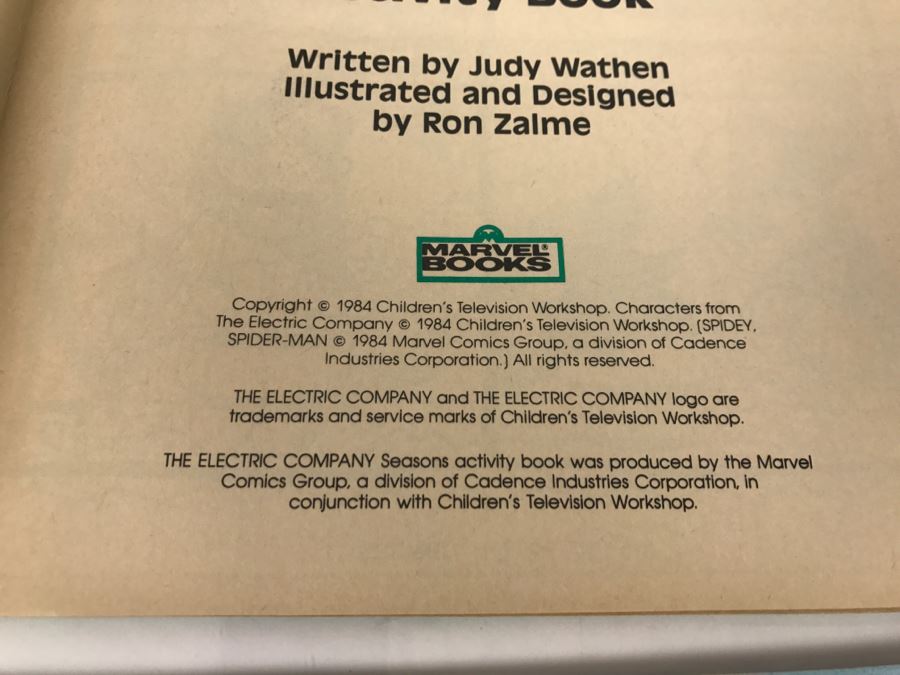 (4) The Electric Company Color And Learn Books Marvel Books 1984 New Old Stock [Photo 9]