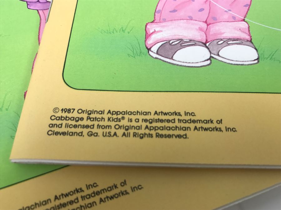 Cabbage Patch Kids Paper Doll And (2) Cabbage Patch Kids Sticker Fun New Old Stock [Photo 8]