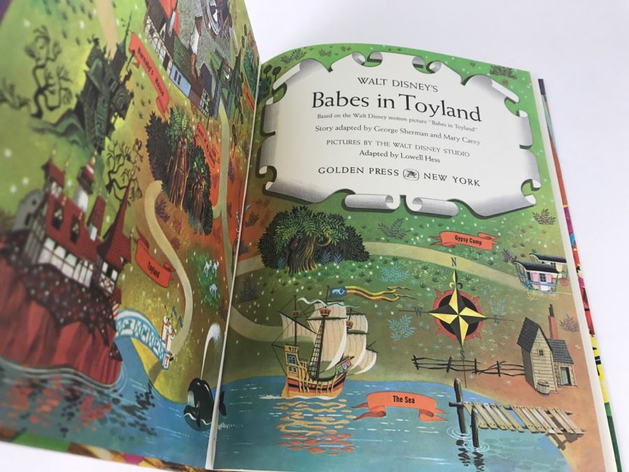 Vintage 1961 Walt Disney's Babes In Toyland Big Golden Book [Photo 6]