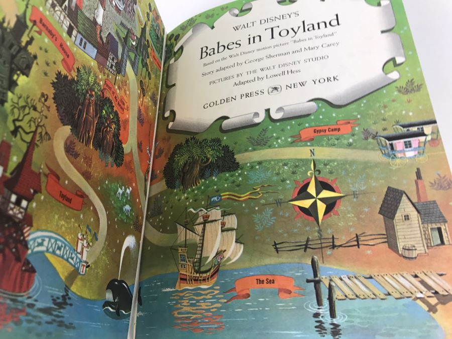 Vintage 1961 Walt Disney's Babes In Toyland Big Golden Book [Photo 5]