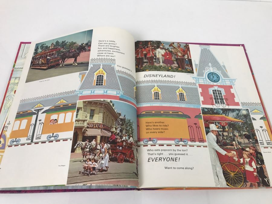 Vintage 1964 Disneyland Whitman Giant Tell-A-Tale Book Walt Disney Productions [Photo 12]