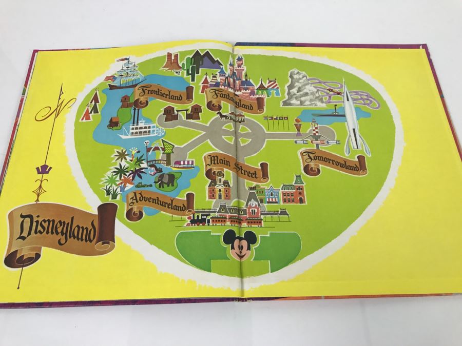 Vintage 1964 Disneyland Whitman Giant Tell-A-Tale Book Walt Disney Productions [Photo 18]