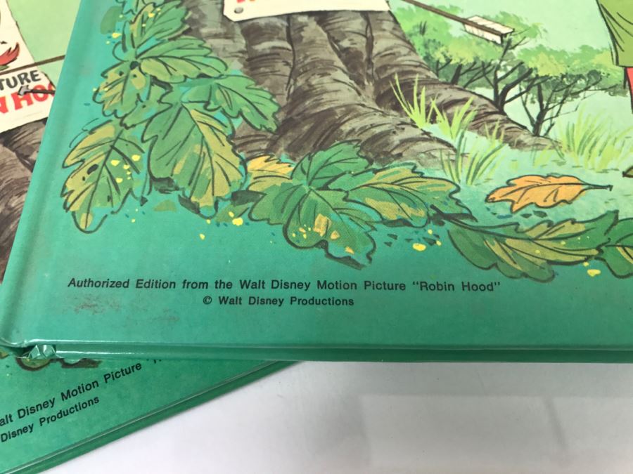 (2) Vintage 1973 Walt Disney Productions Robin Hood Book From Motion Picture Robin Hood  [Photo 3]