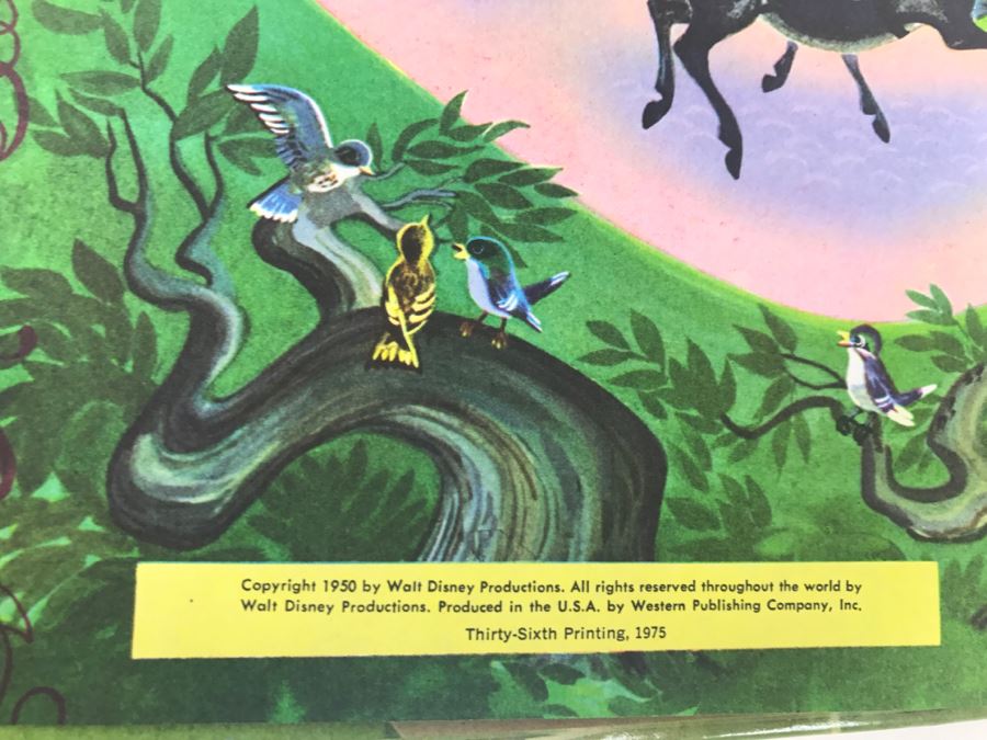 (6) Vintage 1975 Walt Disney Books Cinderella, Pinocchio, Alice In Wonderland, Winnie-The-Pooh, Snow White And The Seven Dwarfs, Bambi Big Golden Books [Photo 16]