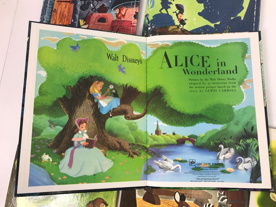 (6) Vintage 1975 Walt Disney Books Cinderella, Pinocchio, Alice In Wonderland, Winnie-The-Pooh, Snow White And The Seven Dwarfs, Bambi Big Golden Books [Photo 9]
