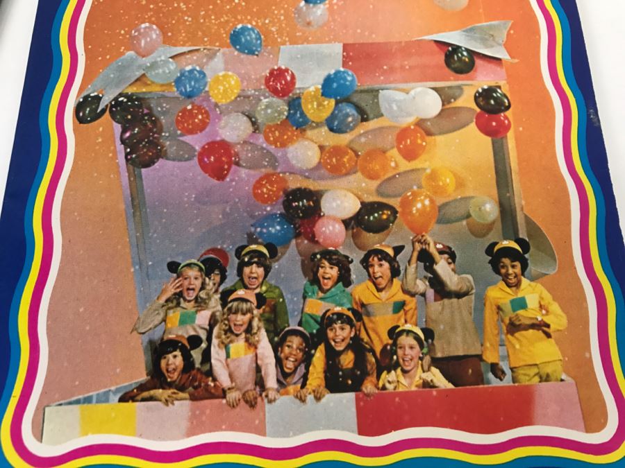 (2) Walt Disney Productions Snow White And The Seven Dwarfs Coloring Books And Mickey Mouse Club Coloring Book [Photo 4]