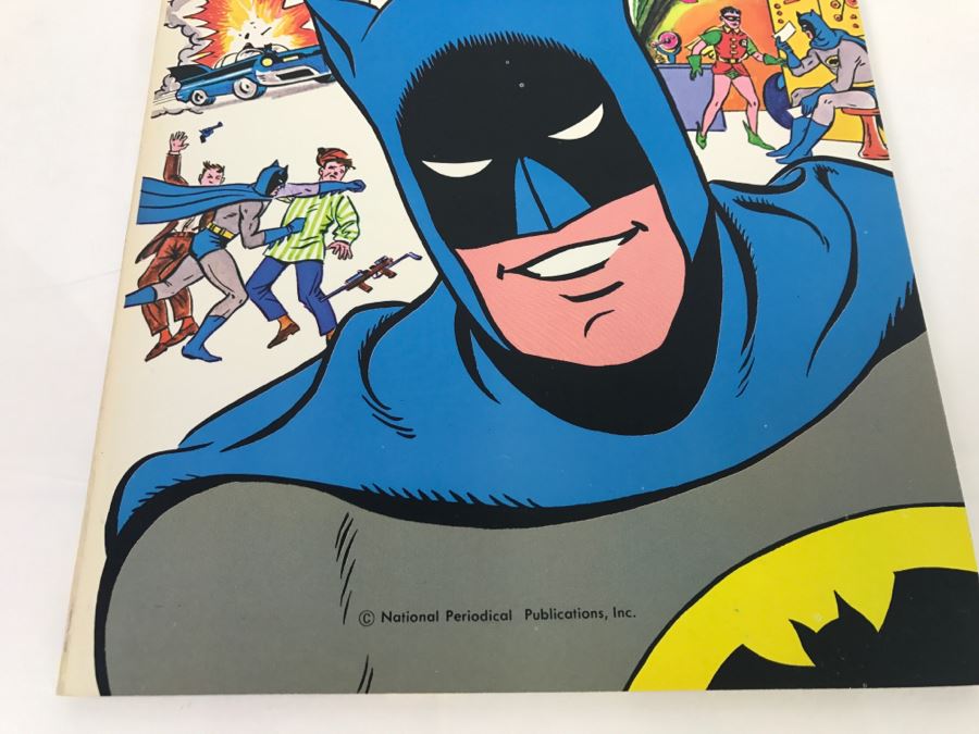 Vintage 1976 Batman Meets Blockbuster Coloring Book New Old Stock [Photo 3]