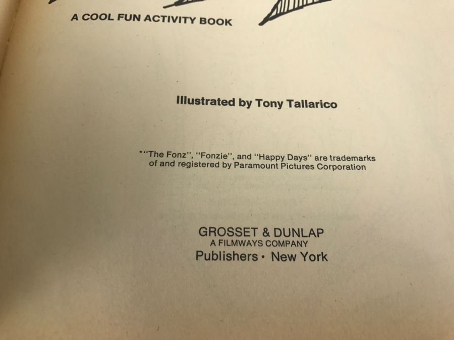  1976 FONZIE Happy Days Cool Fun Activity Book [Photo 7]