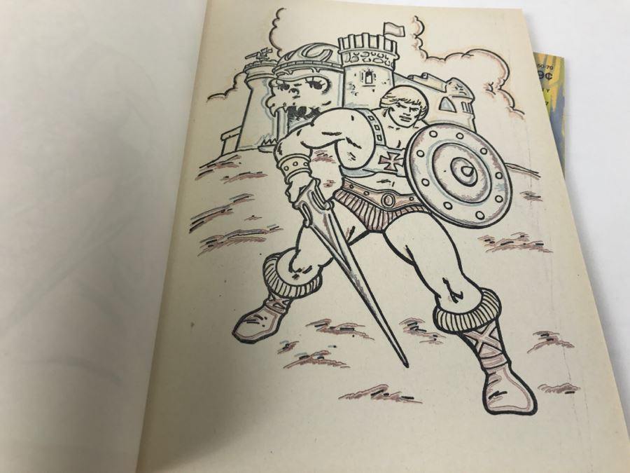 Vintage 1984 Masters Of The Universe Coloring Book And 1983 Paint With Water Book Mattel [Photo 11]